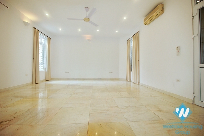 Four bedrooms house with in-door pool for rent in Tay Ho ward, Ha Noi